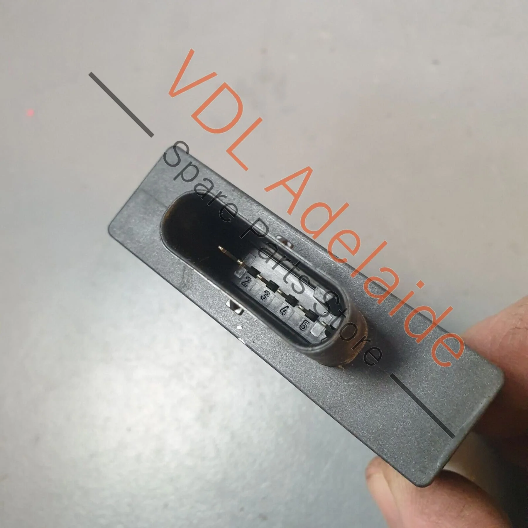 Thumb 5