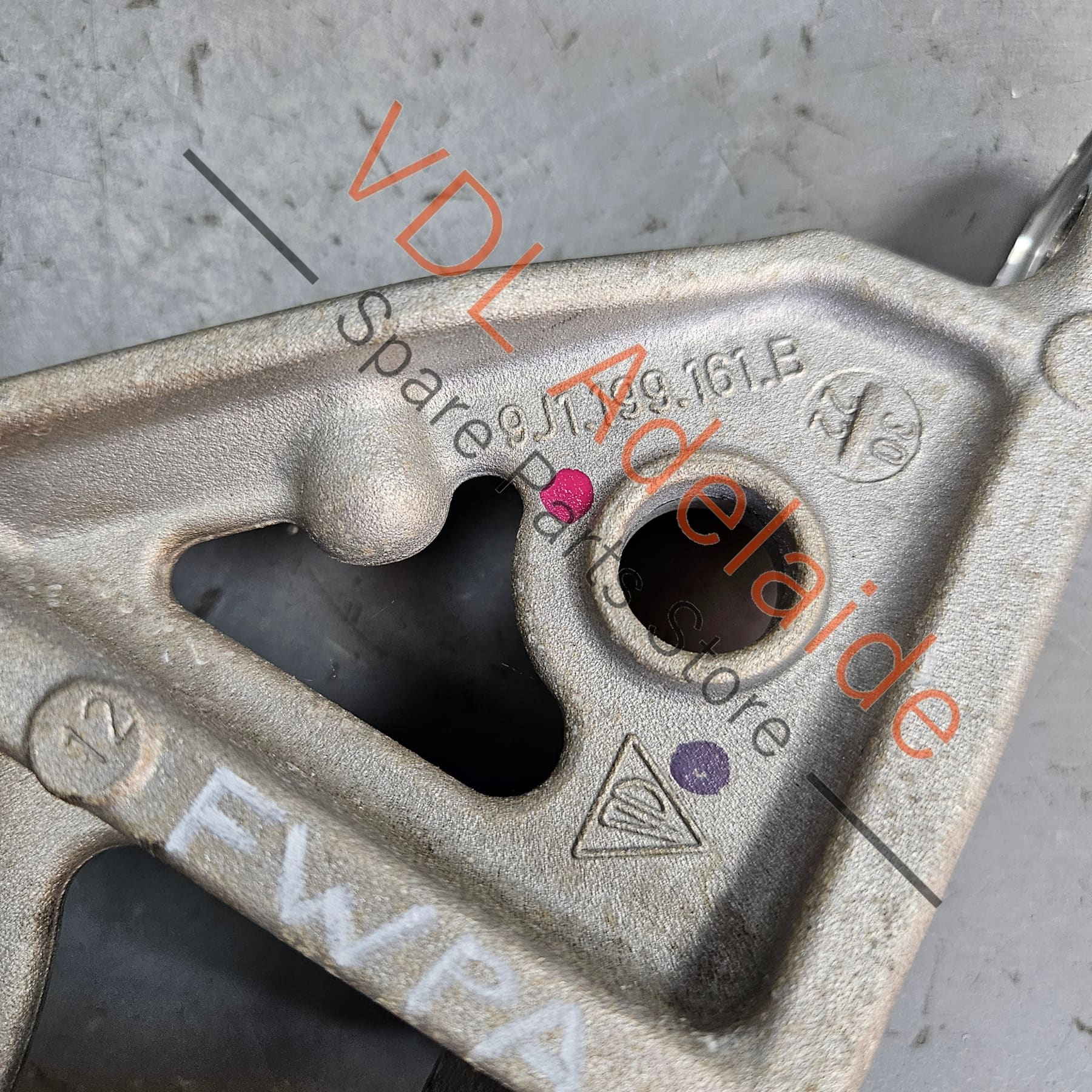 Thumb 2